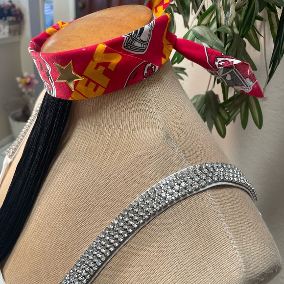KC Chiefs Outlaw Bandana - Picture 5 of 7